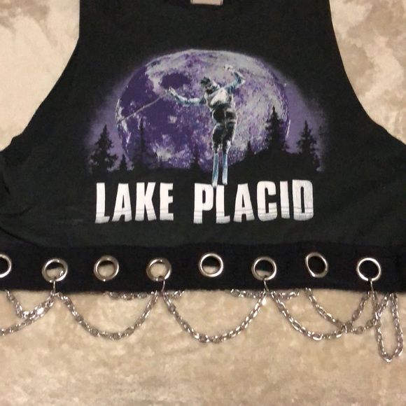 Chained Muscle Tank ONE OF A KIND - Picture 3 of 3